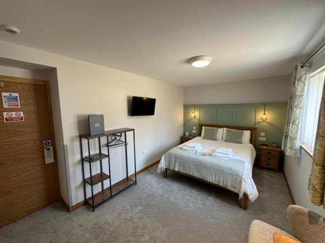 Royal Oak Guesthouse ออร์กนีย์ ภายนอก รูปภาพ